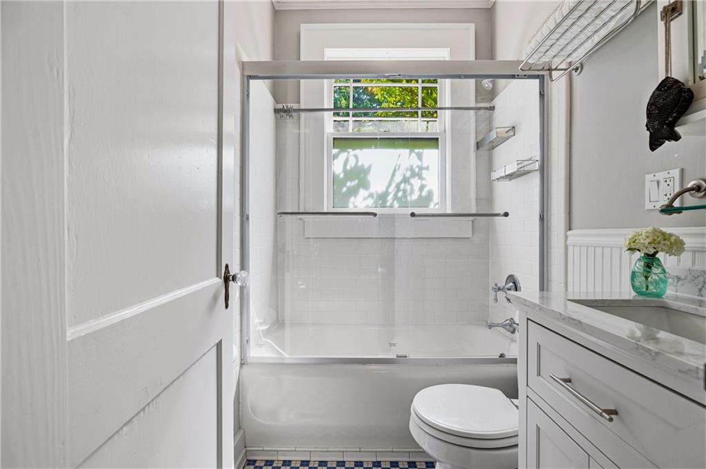1115 Briarcliff Place NE Unit 6