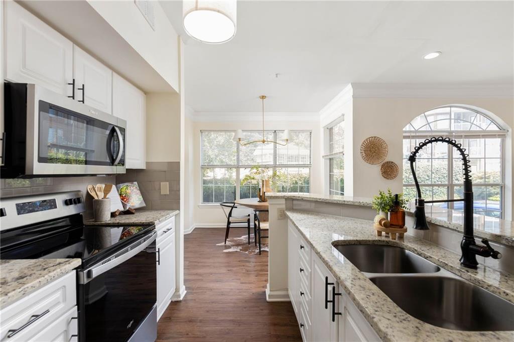 200 Renaissance Parkway NE Unit 215