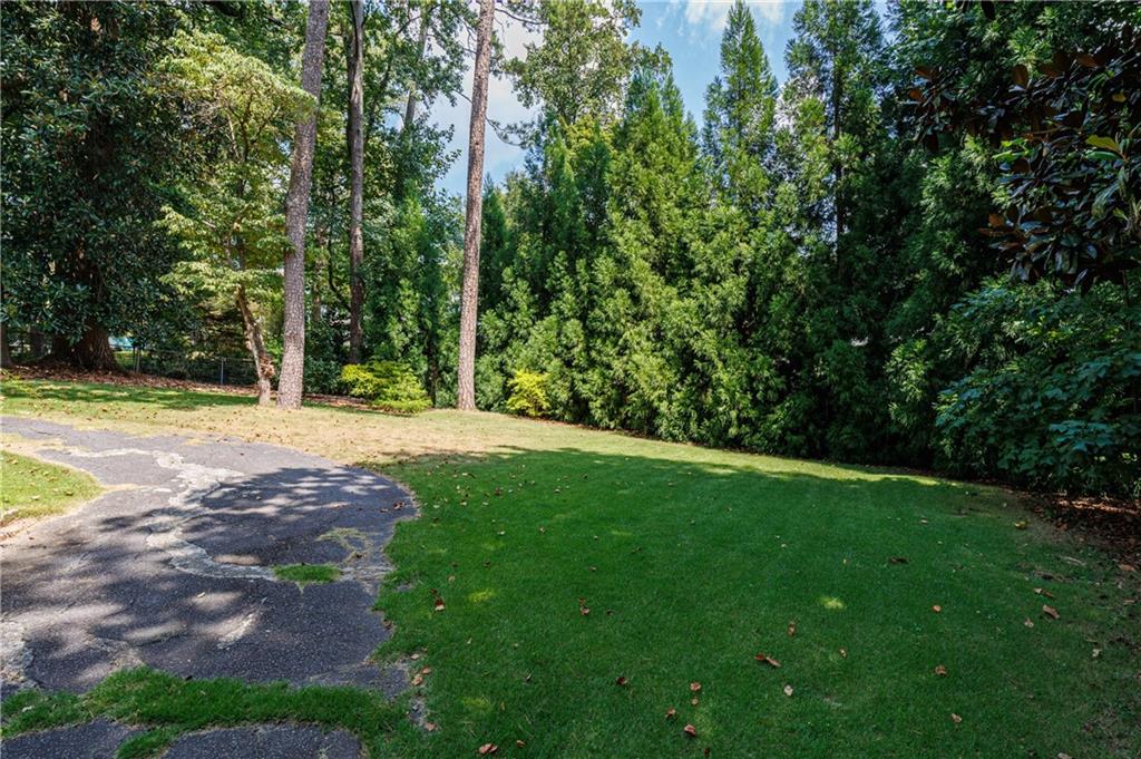 119 Rhodes Drive