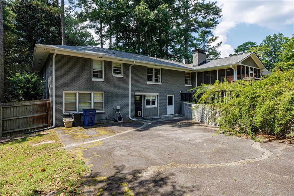 119 Rhodes Drive