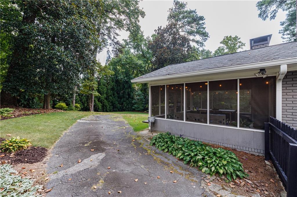 119 Rhodes Drive