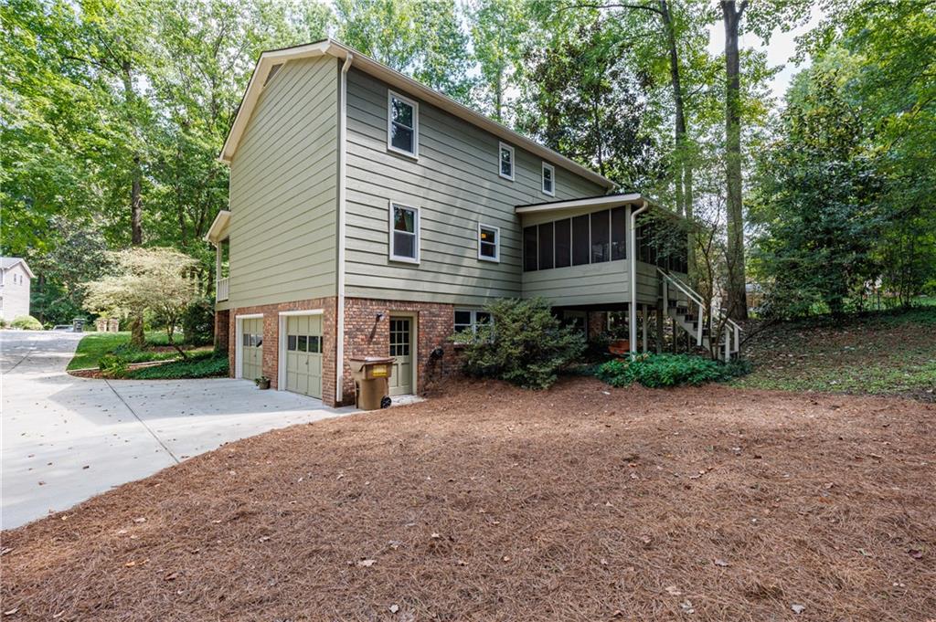 2513 Trent Drive