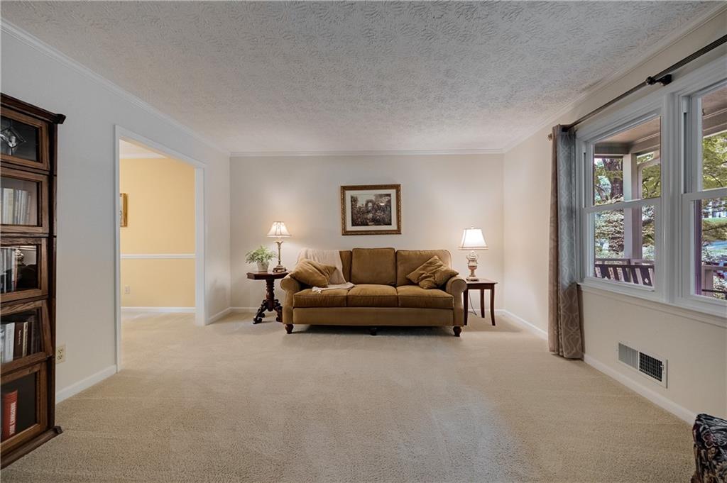 2513 Trent Drive