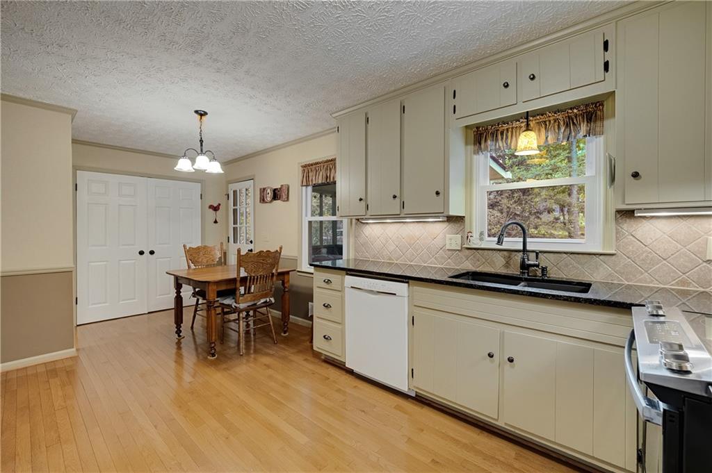 2513 Trent Drive