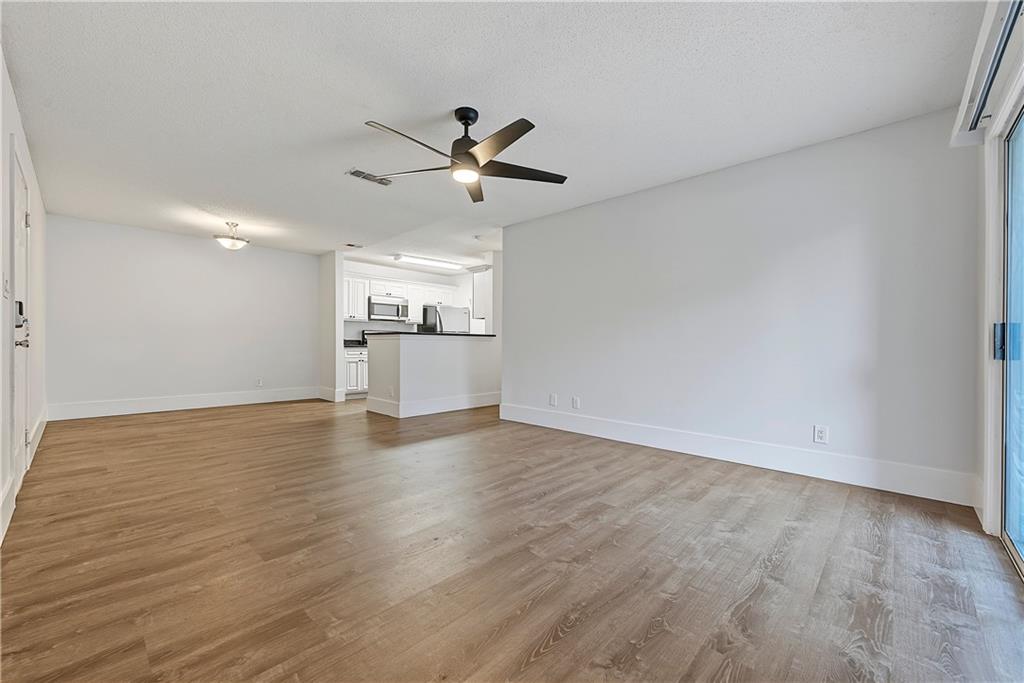 7207 Santa Fe Parkway