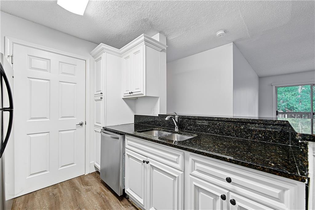 7207 Santa Fe Parkway