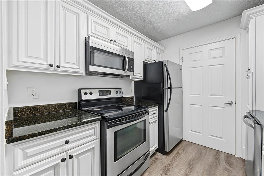 7207 Santa Fe Parkway