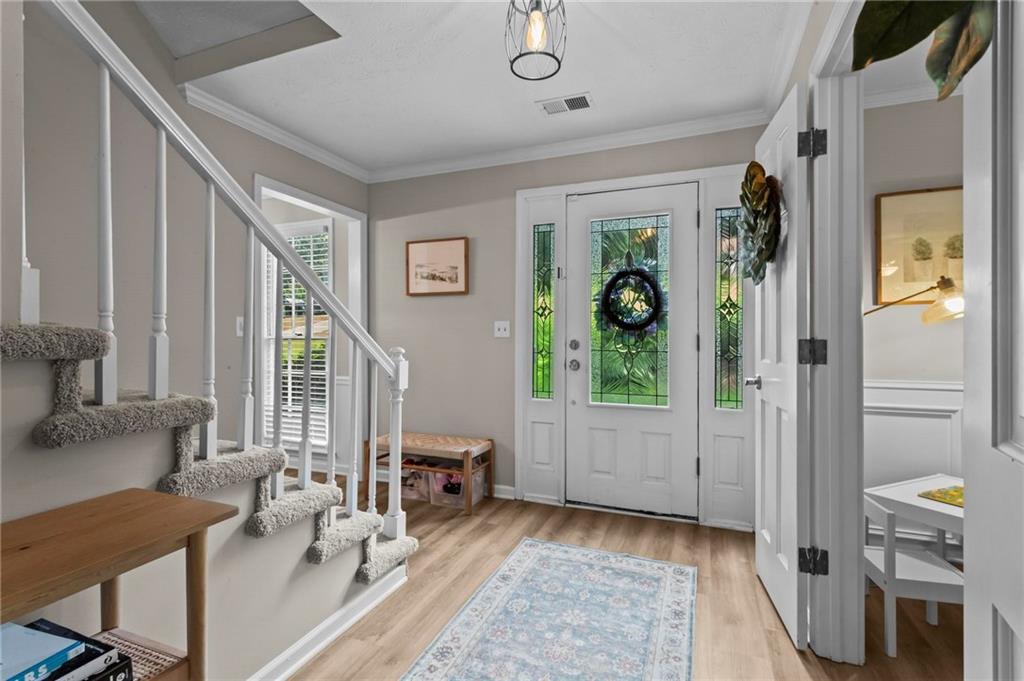 2720 Country Lane