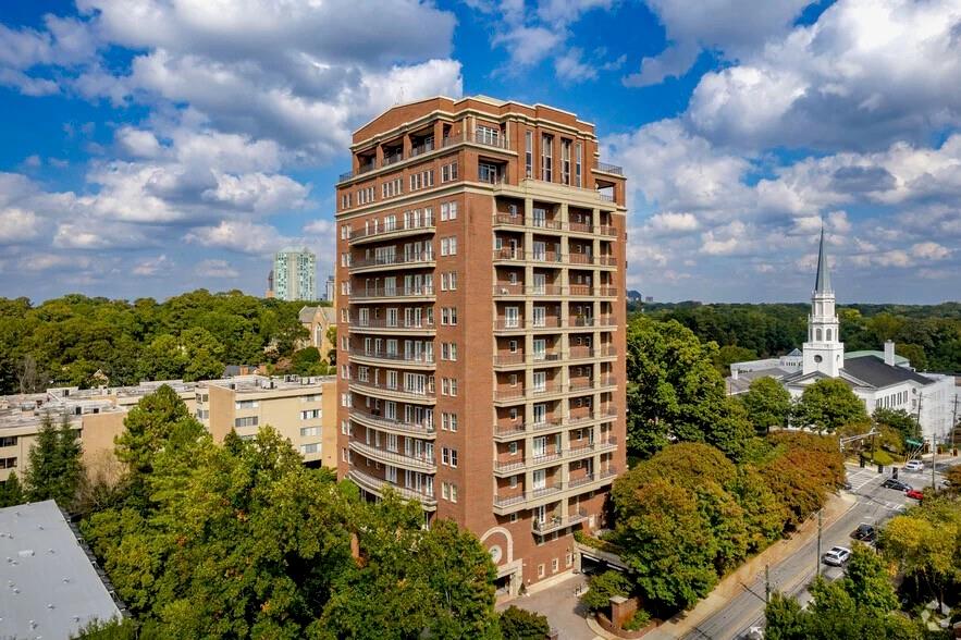 2724 Peachtree Road NW Unit Upper Penthouse
