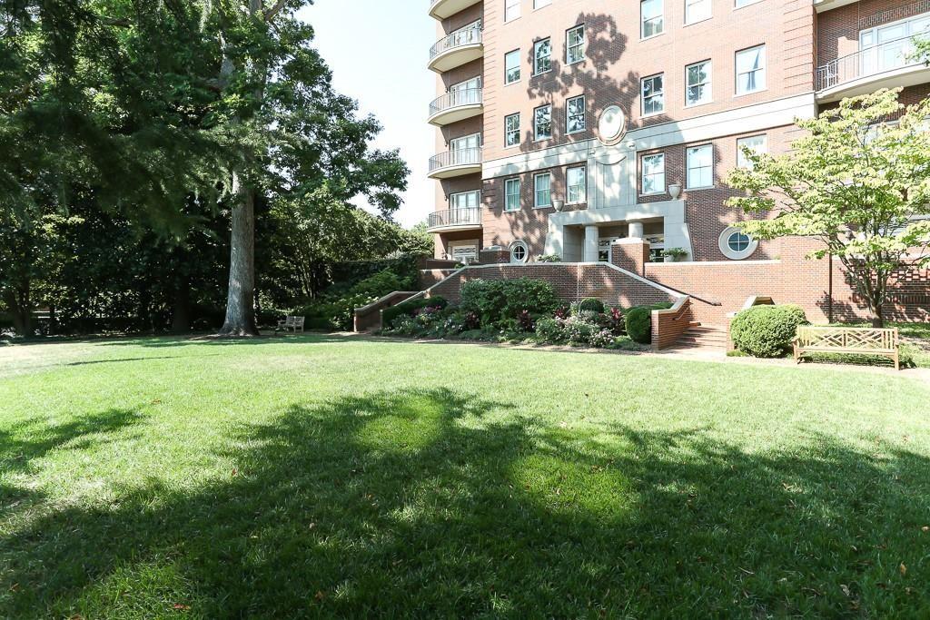 2724 Peachtree Road NW Unit Upper Penthouse