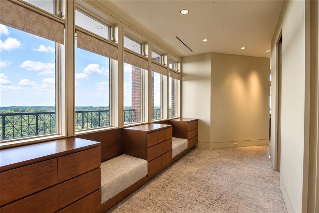 2724 Peachtree Road NW Unit Upper Penthouse