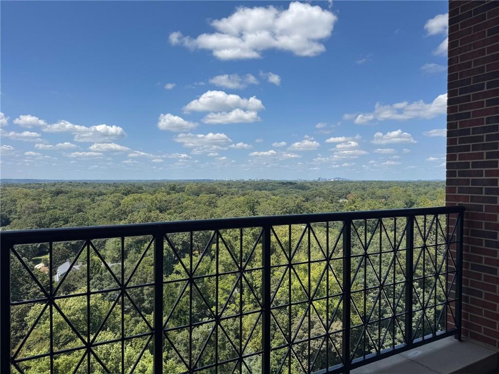 2724 Peachtree Road NW Unit Upper Penthouse