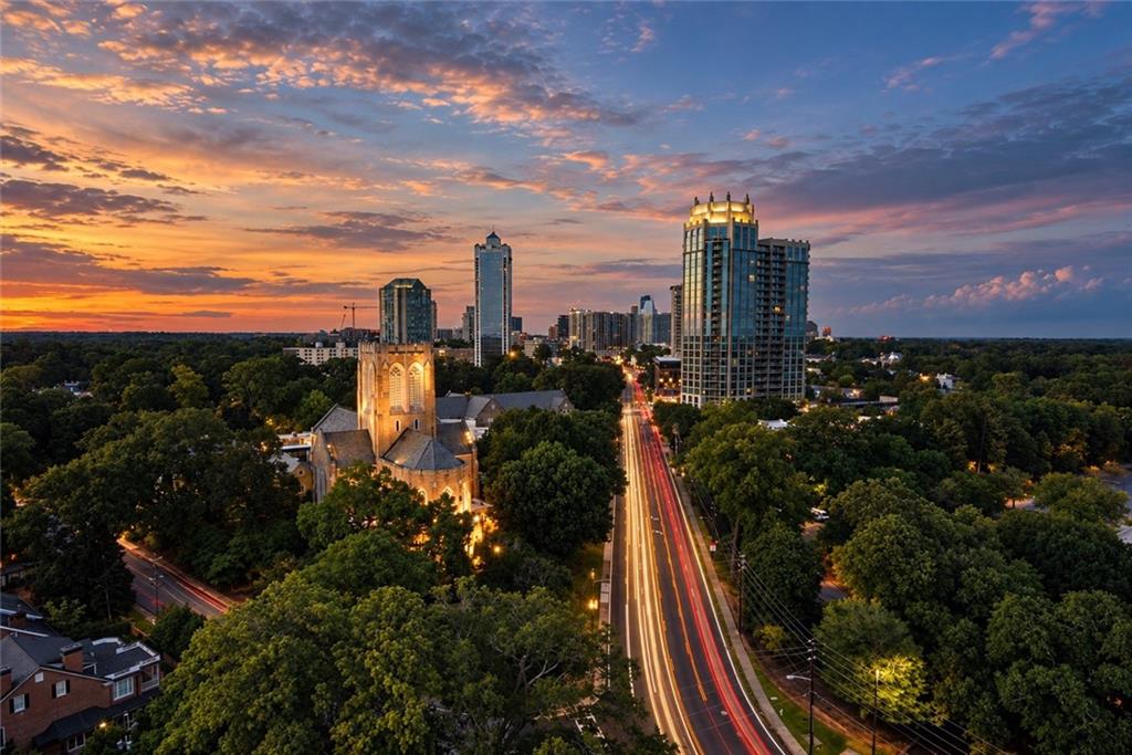 2724 Peachtree Road NW Unit Upper Penthouse