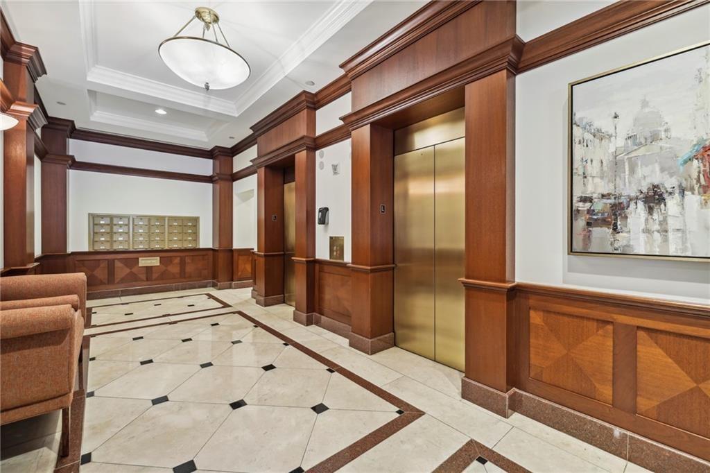 2724 Peachtree Road NW Unit Upper Penthouse