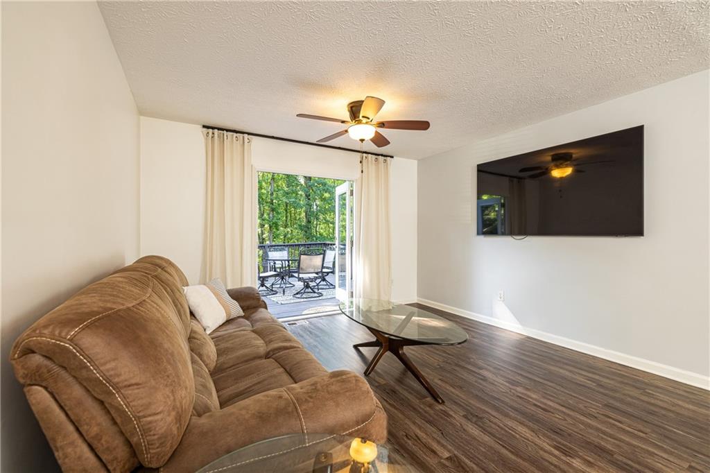 4542 Trellis Way