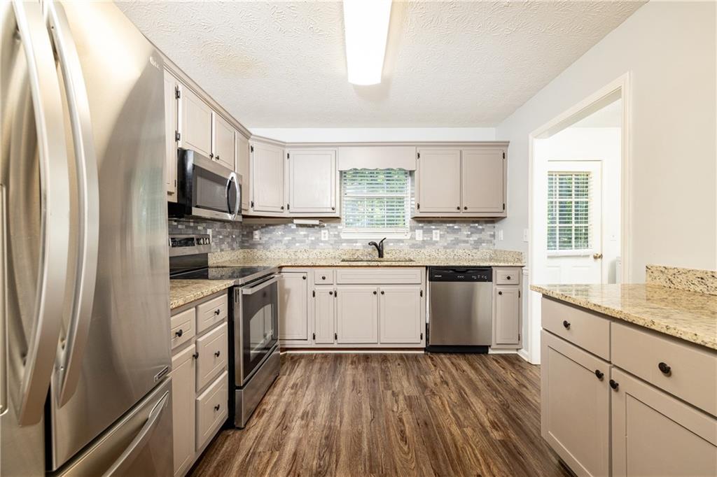 4542 Trellis Way