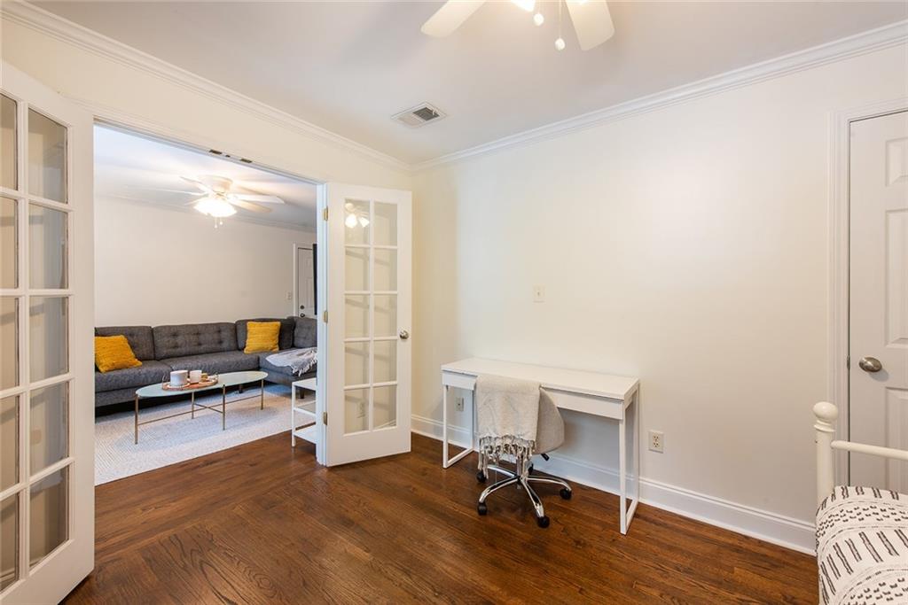 1067 Alta Avenue NE Unit 20