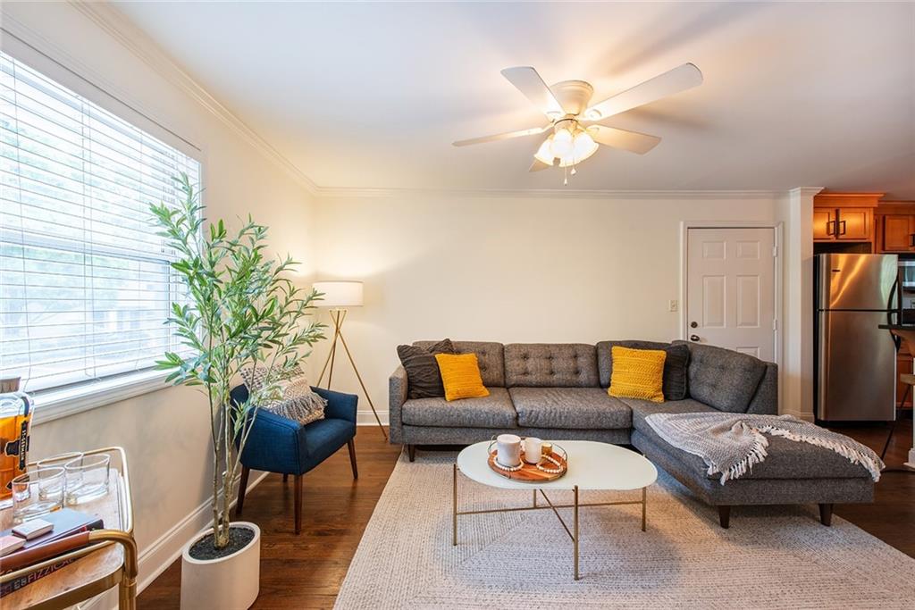 1067 Alta Avenue NE Unit 20