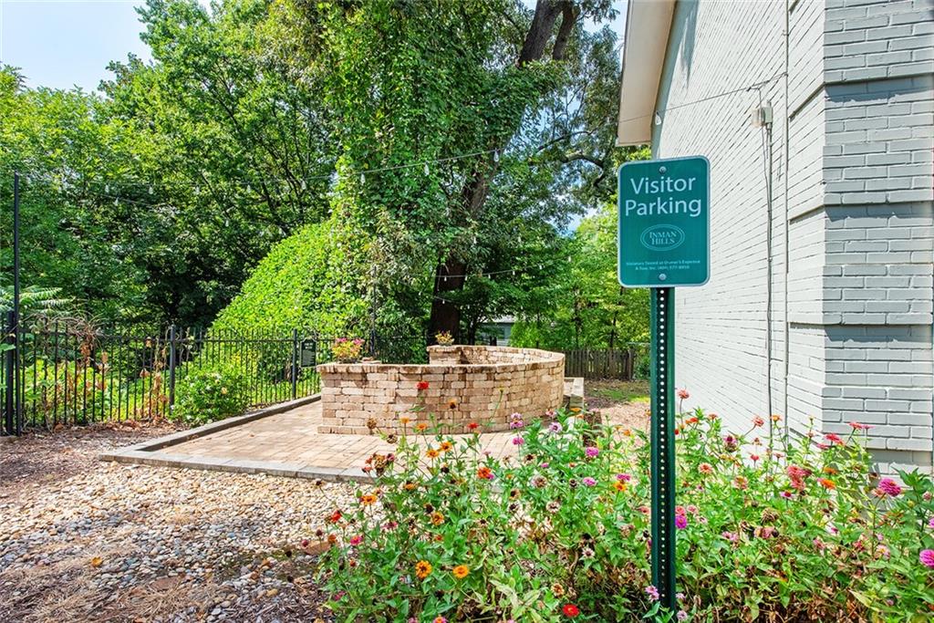 1067 Alta Avenue NE Unit 20