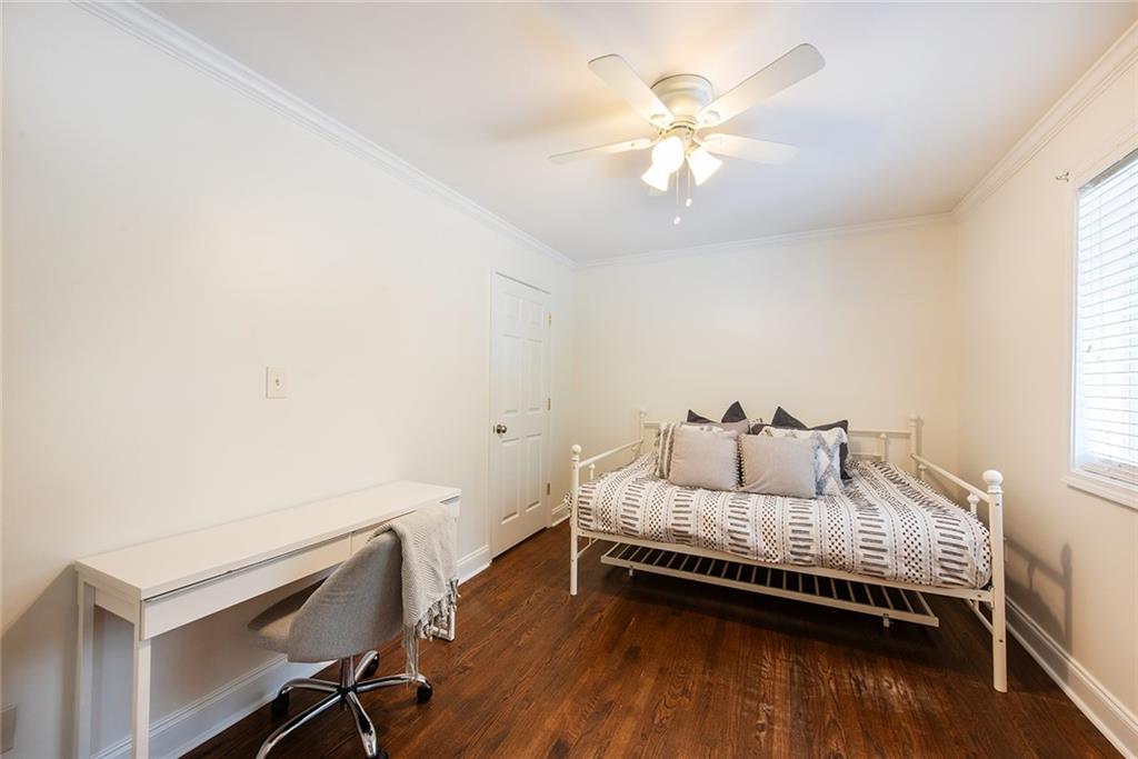 1067 Alta Avenue NE Unit 20