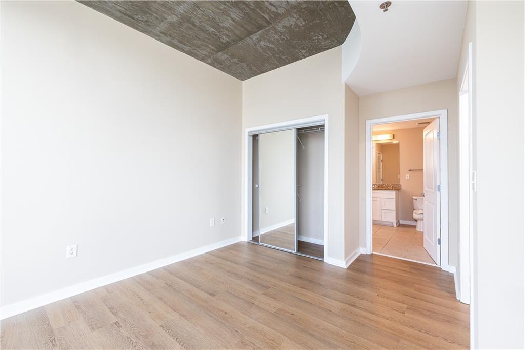 3324 Peachtree Road NE Unit 1717