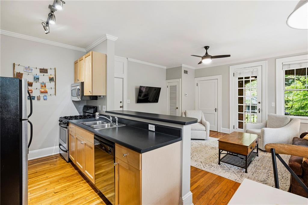 741 Frederica Street NE Unit 14