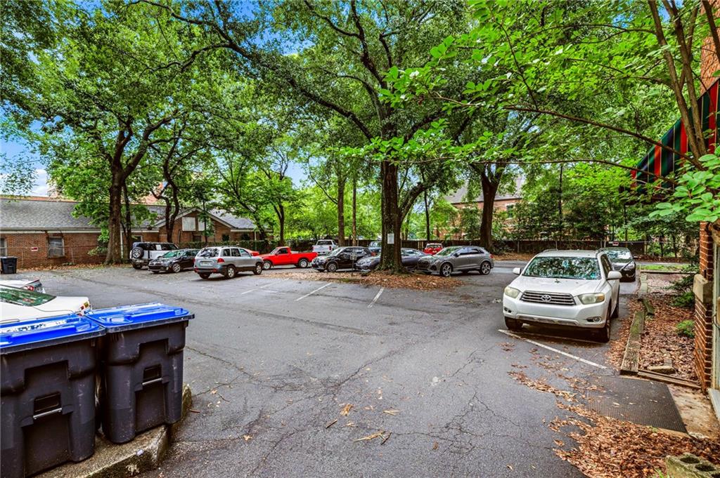 741 Frederica Street NE Unit 14