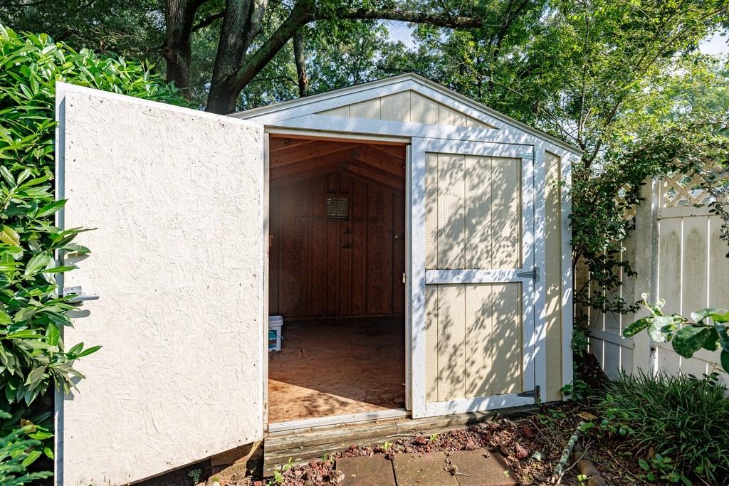 2608 Dreux Court