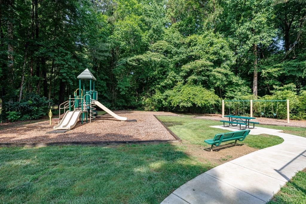 2608 Dreux Court