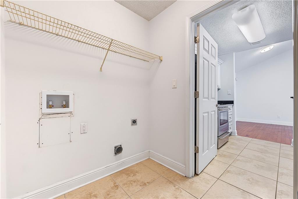 6301 Santa Fe Parkway