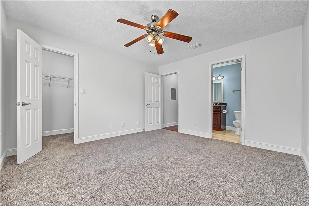 3201 Santa Fe Parkway