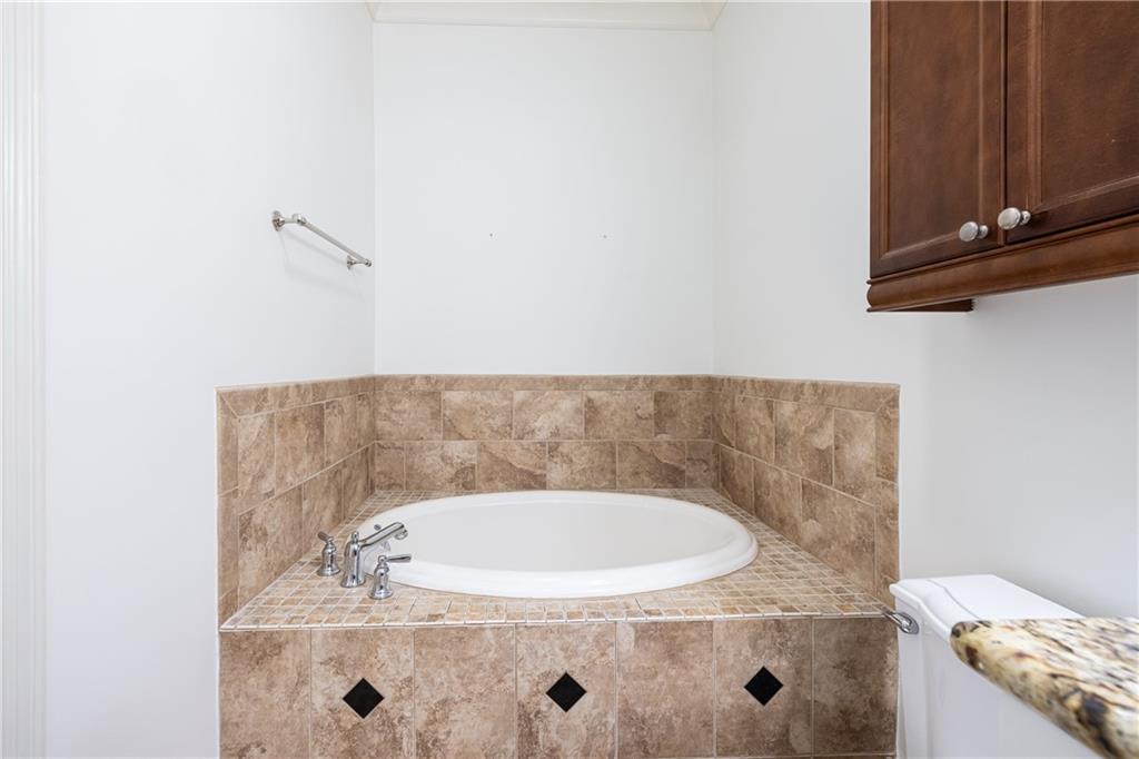 3635 E Paces Circle NE Unit 1418