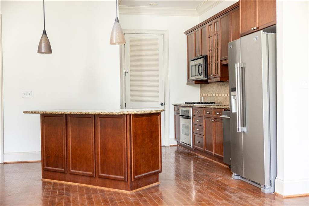 3635 E Paces Circle NE Unit 1418