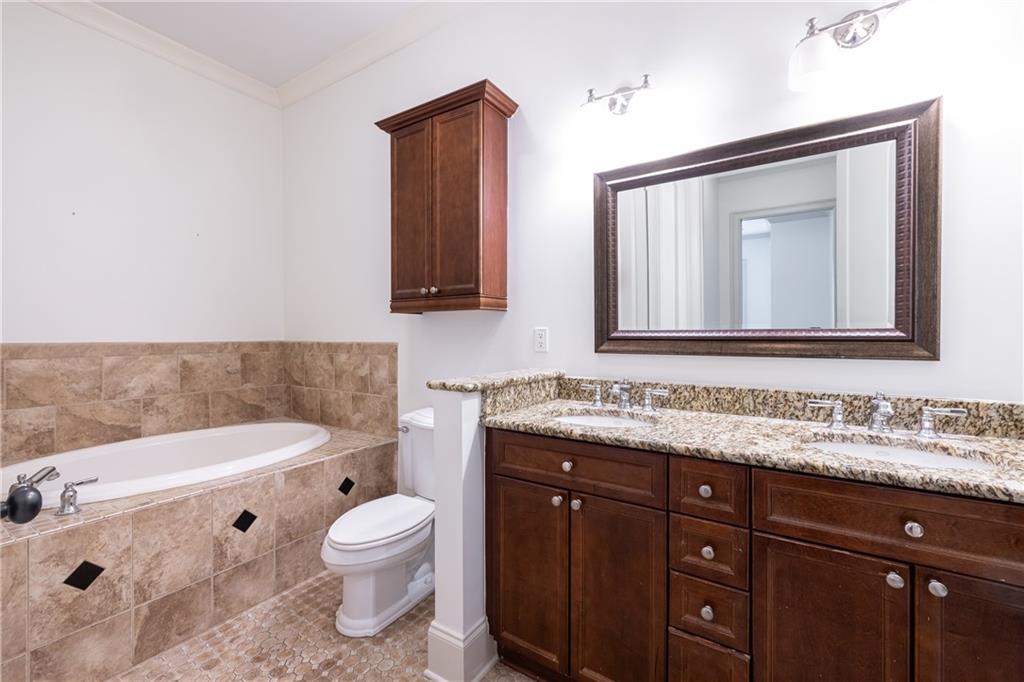 3635 E Paces Circle NE Unit 1418
