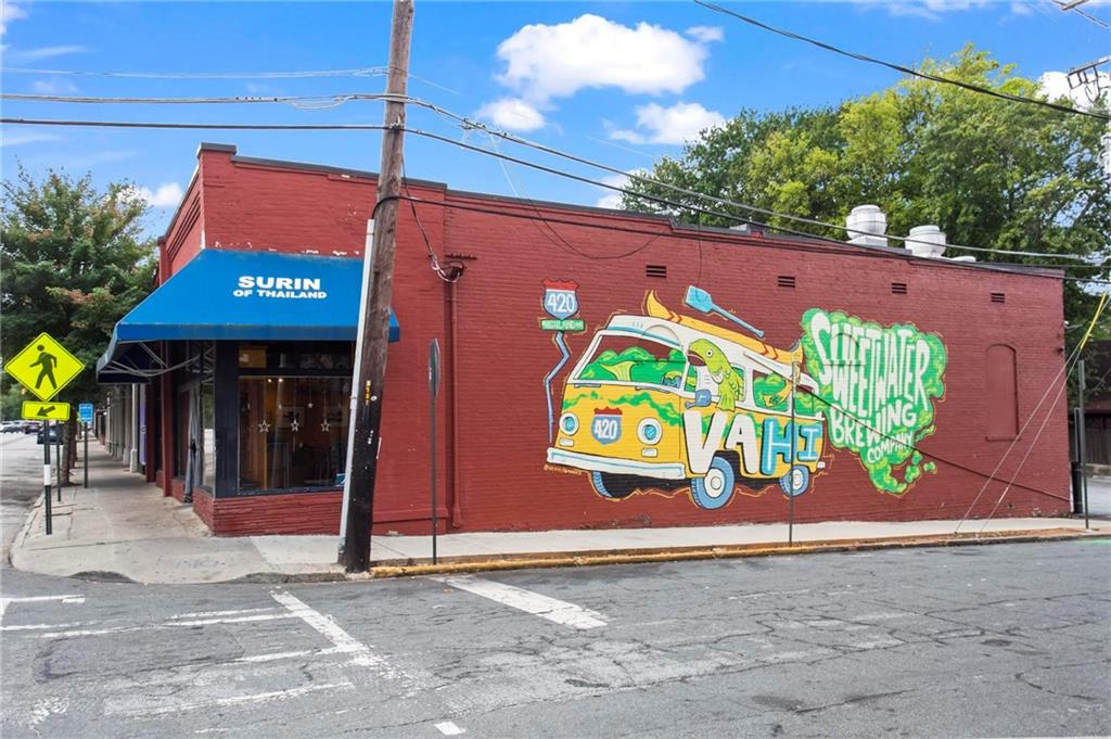 1026 Saint Charles Avenue NE Unit 11