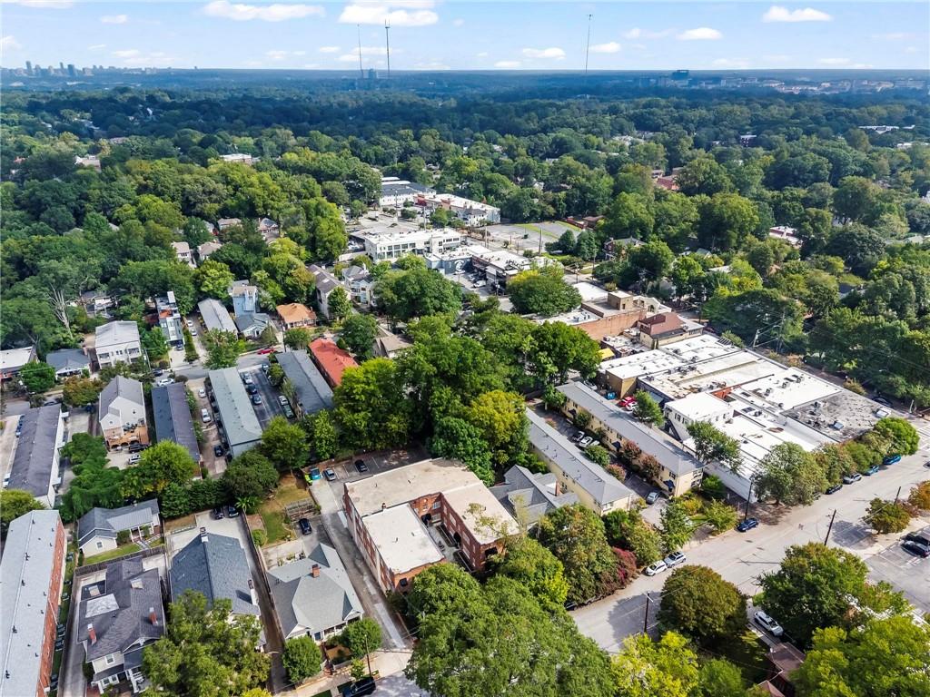 1026 Saint Charles Avenue NE Unit 11
