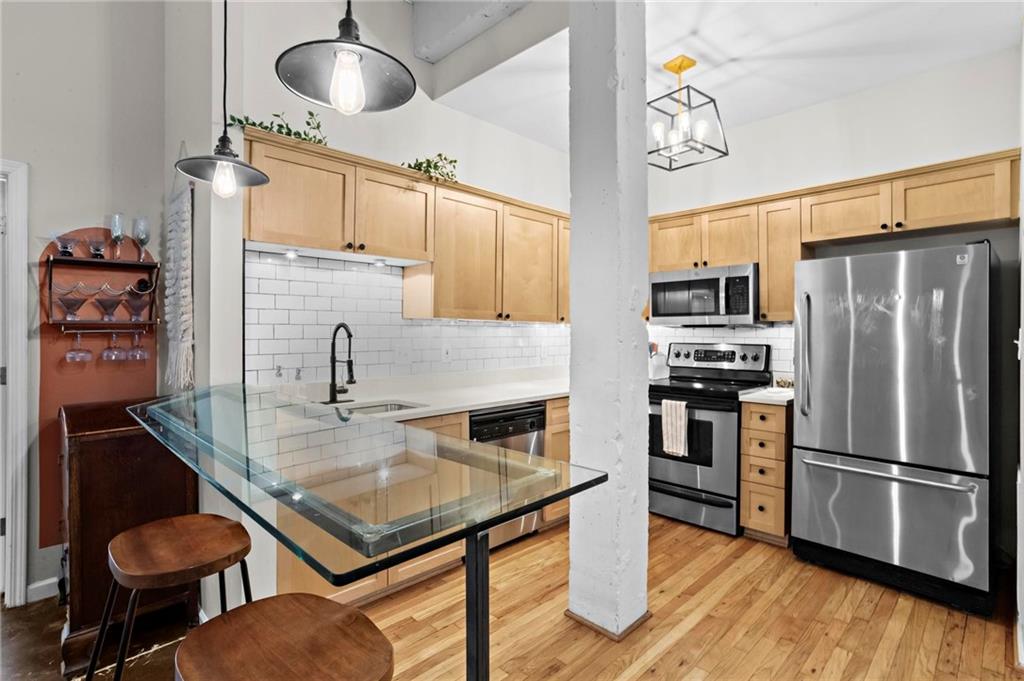 1026 Saint Charles Avenue NE Unit 11