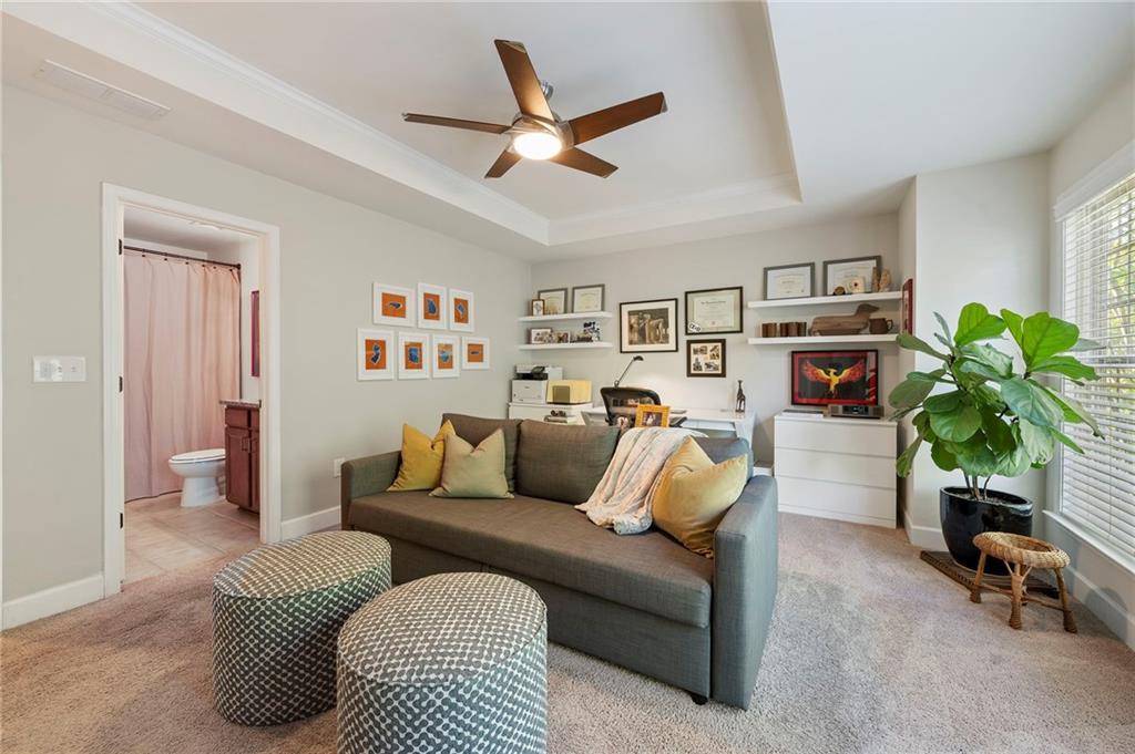 3260 Ferncliff Lane