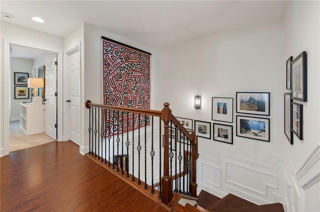 3260 Ferncliff Lane