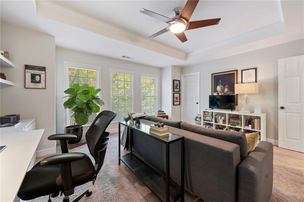 3260 Ferncliff Lane