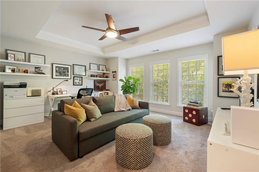 3260 Ferncliff Lane