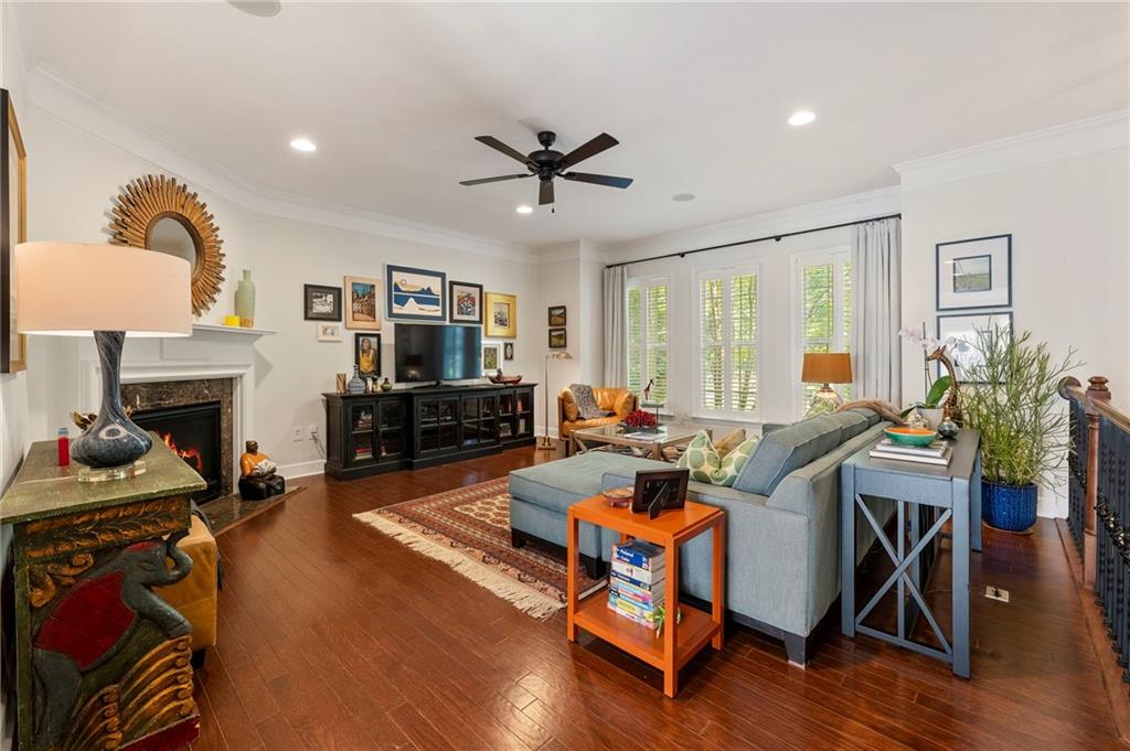 3260 Ferncliff Lane
