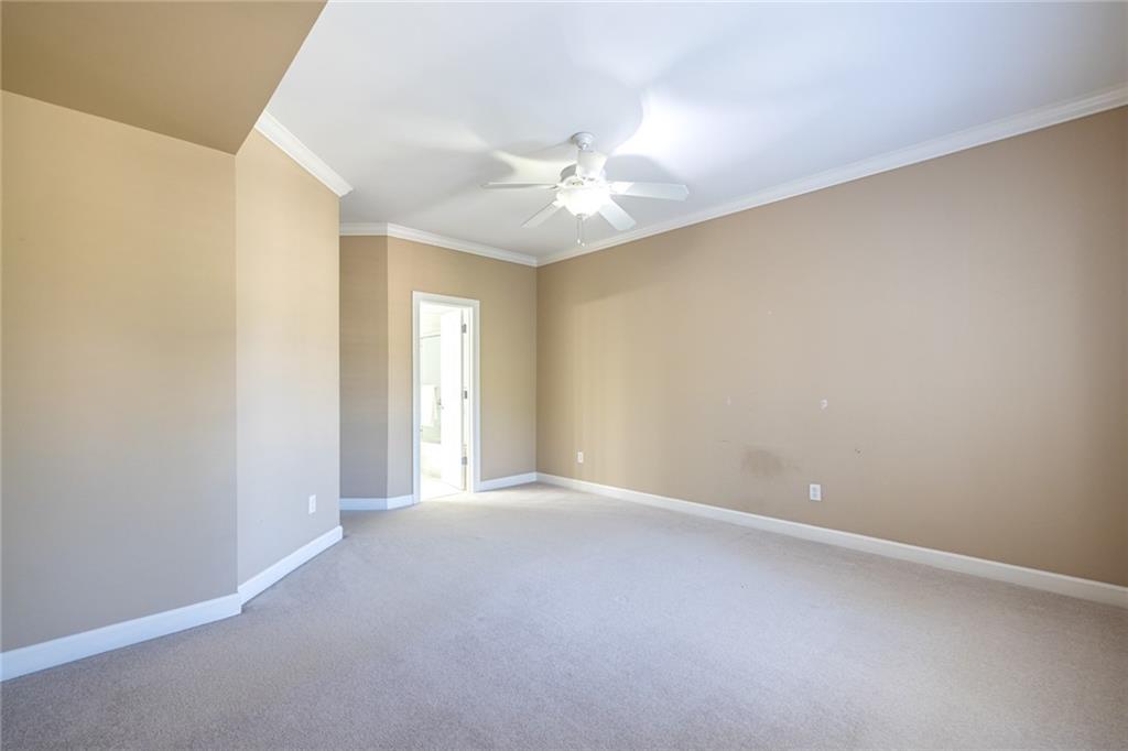 825 Glengate Place