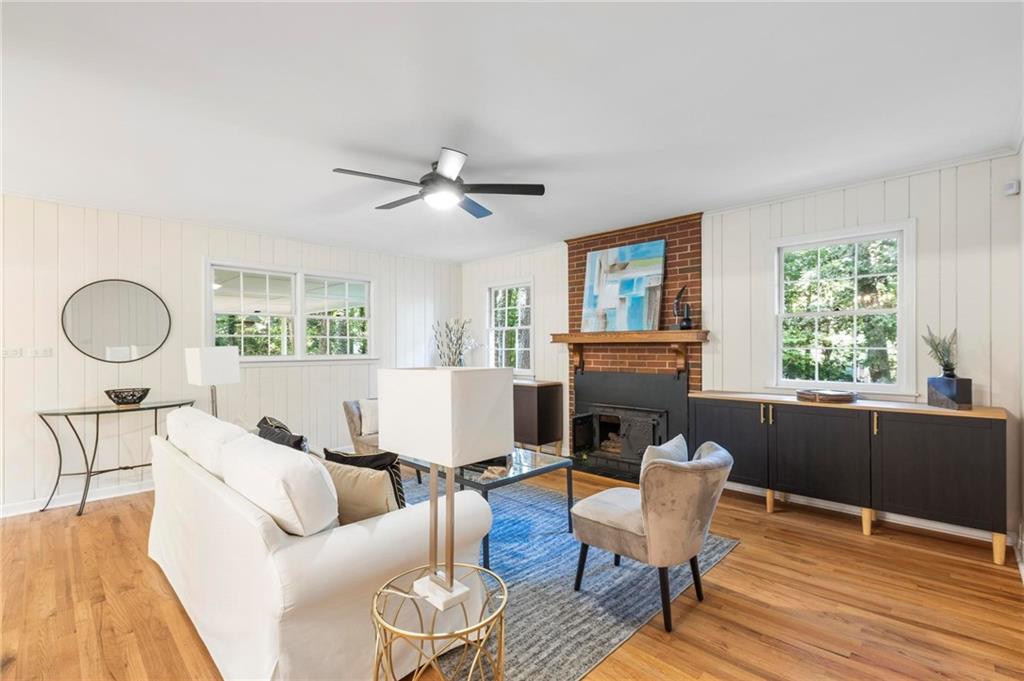 2373 Oxbow Circle
