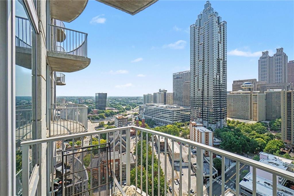400 W Peachtree Street NW Unit 2609