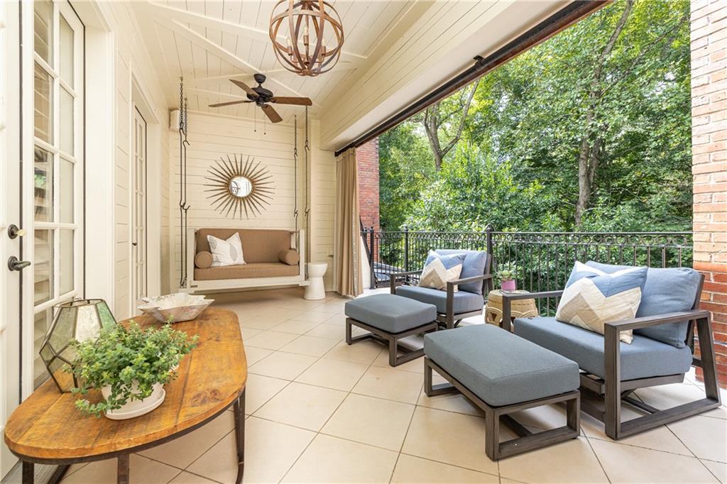 39 W Wesley Road NW Unit 4