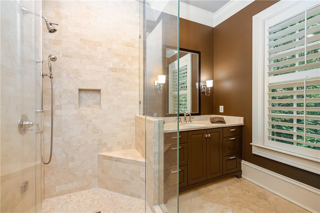 39 W Wesley Road NW Unit 4