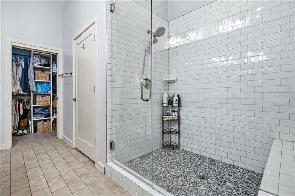 1430 Dresden Drive NE Unit 240