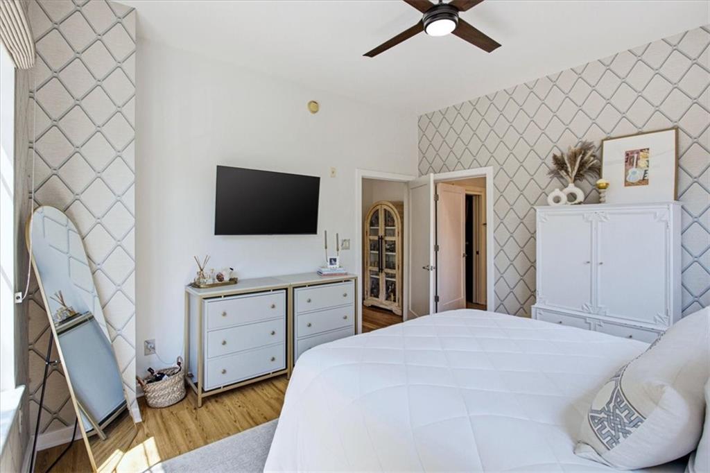 1430 Dresden Drive NE Unit 240