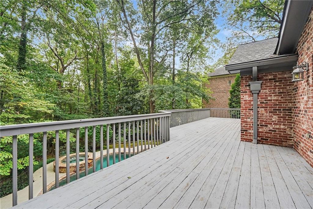 1488 Peachtree Battle Avenue NW